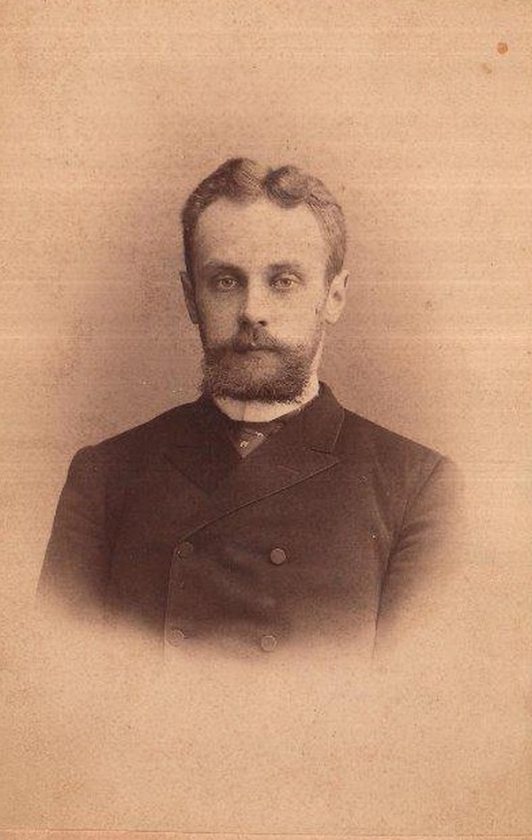 Bib 4